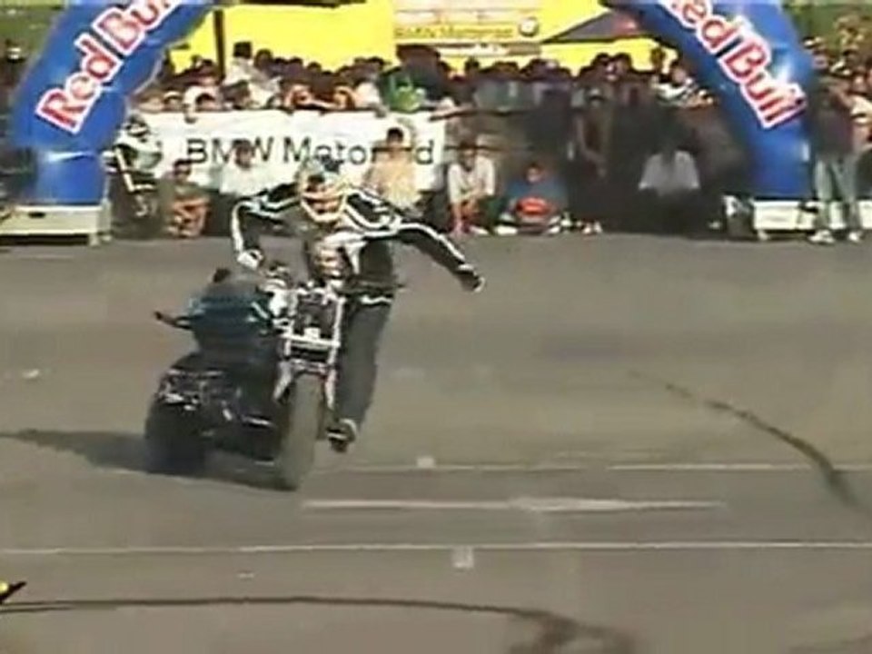 Watch Amazing Bike Stunts