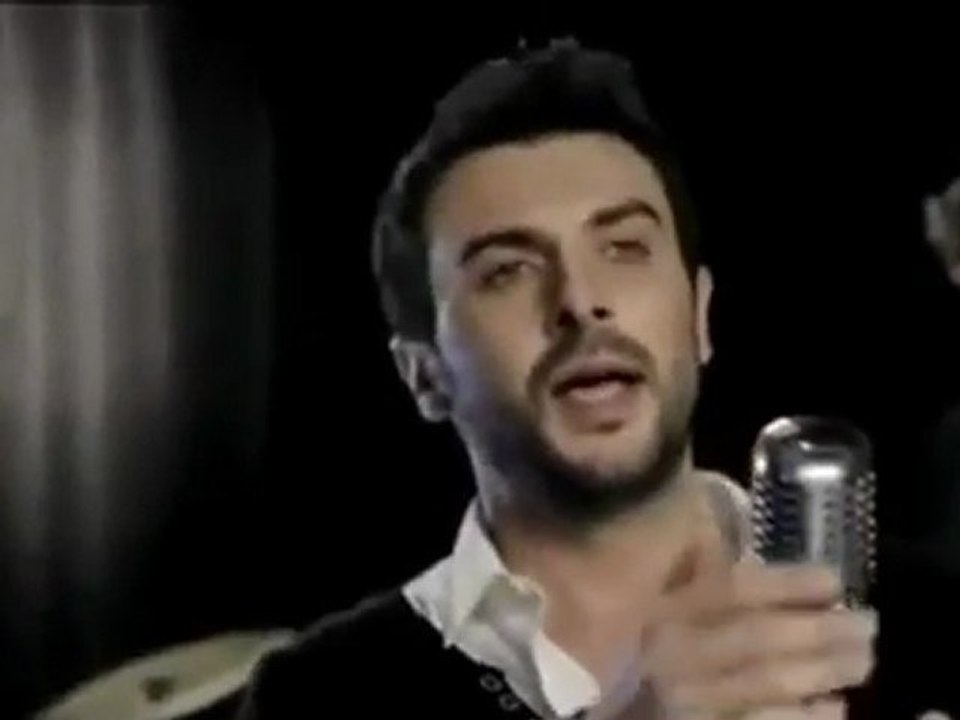 Gökhan Tepe - Yalan olur 2011 Video Klip