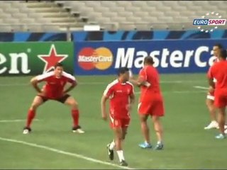 Ev sahibi kendine güveniyor