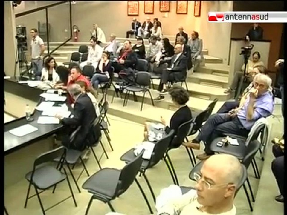 TG 22.09.10 Piano di rientro sanitario, fumata bianca del Consiglio regionale pugliese