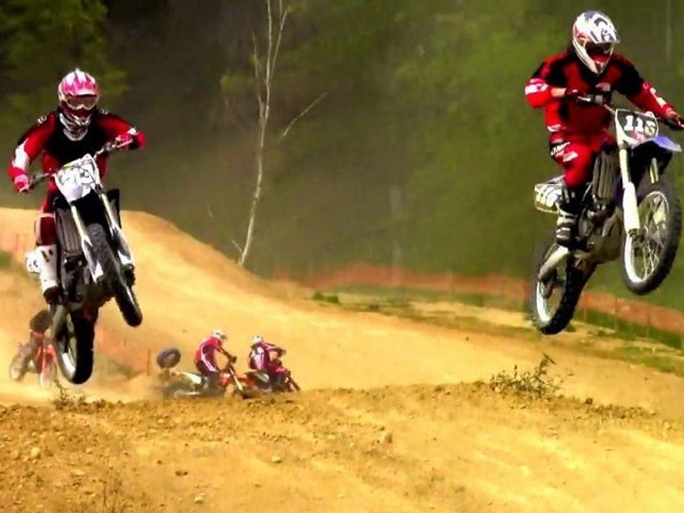 entrainement quad cross et motoscross   Epinal 03 09 2011  par Valerie Genin .B