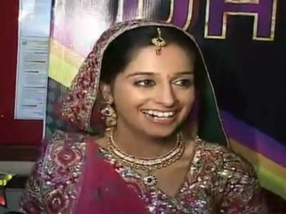 Deepika Samson Who Plays Simar On Daily Saop Sasural Simar Ka Exited About SRK's Entry