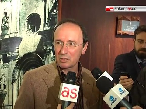 TG 27.12.10 Incidenti stradali, più sicurezza alla guida vuol dire meno concentrazione