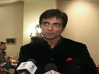 Sonu Sood Talks About His Movie With Amitabh Bachchan At Punjabi Virsa Awards