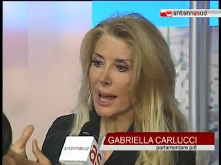 TG 28.03.11 Visita dell'on. Carlucci nella sede di Antenna Sud