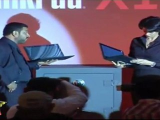 Very Gul Panag Looks Killer Sexy In Black Out Fit At Lenovo Thinkpad Launch