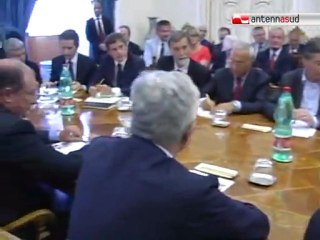 TG 13.07.11 "Con la manovra il Mezzogiorno è condannato a morte"