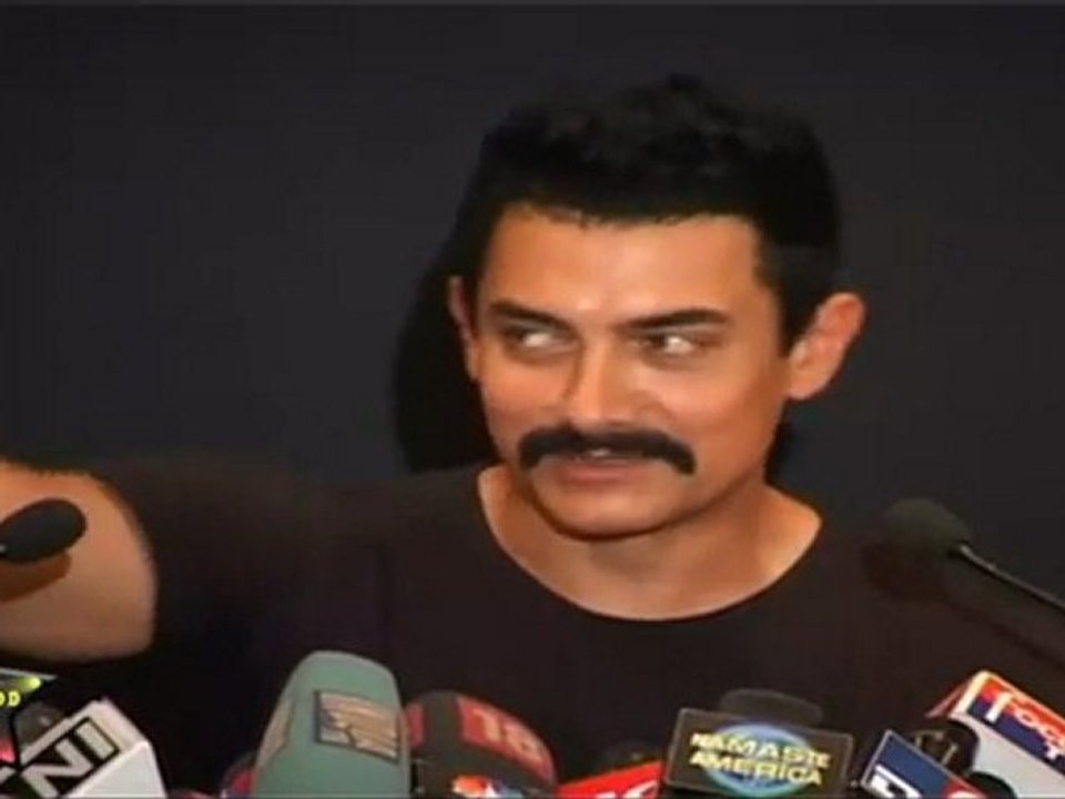 Promotion Movie Delhi Belly Aamir Khan   19