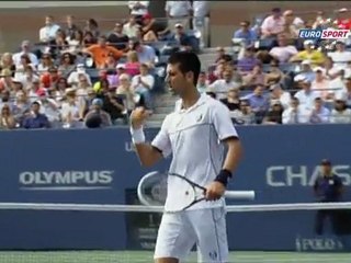 Federer ve Djokovic yarı finalde