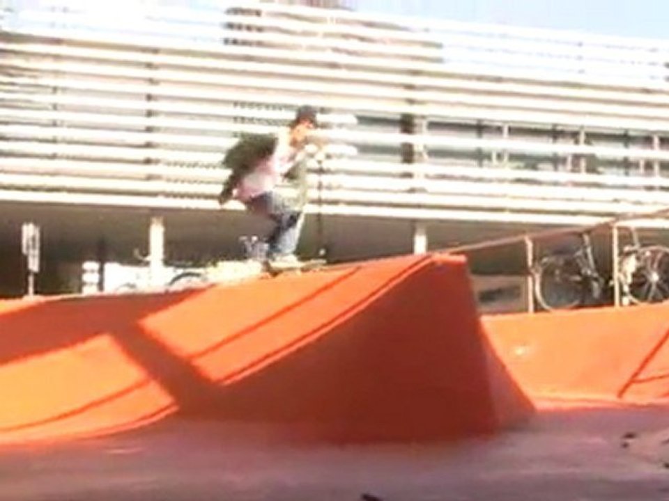 Leip fallen + skating = Fail