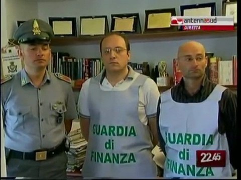 TG 12-06-09: BARLETTA, FINTO FINANZIERE ARRESTATO DALLA GDF