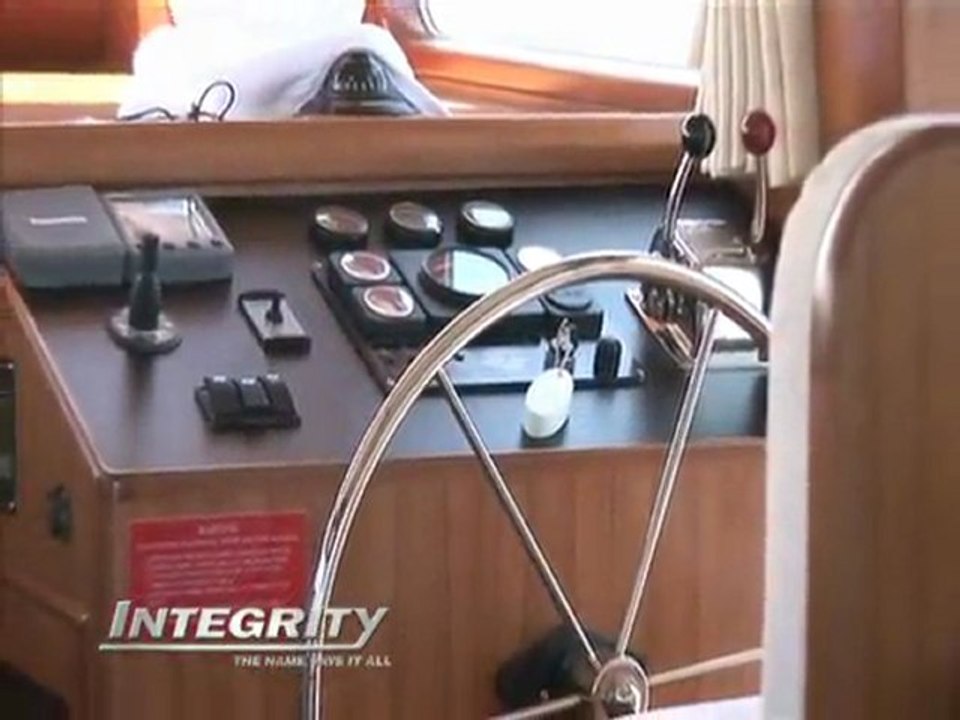 Integrity 350 MKII 2011 by best boats24
