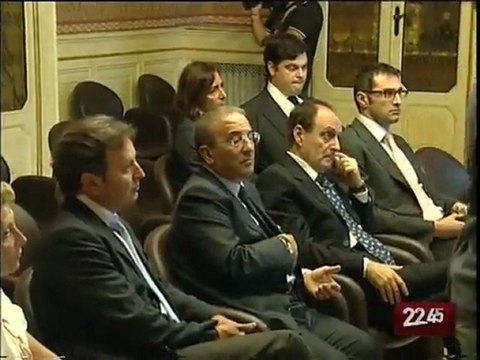 TG 30.06.09 RACCOLTA FONDI A BARI PER UNA SCUOLA D'ABRUZZO