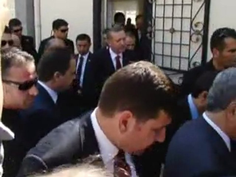 090911_GAZIANTEP_BASBAKAN_TAZIYE_ZIYARET_HO