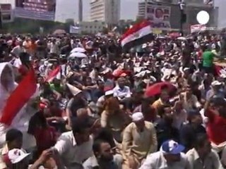 Place Tahrir: pas question pour les Egyptiens de lâcher...