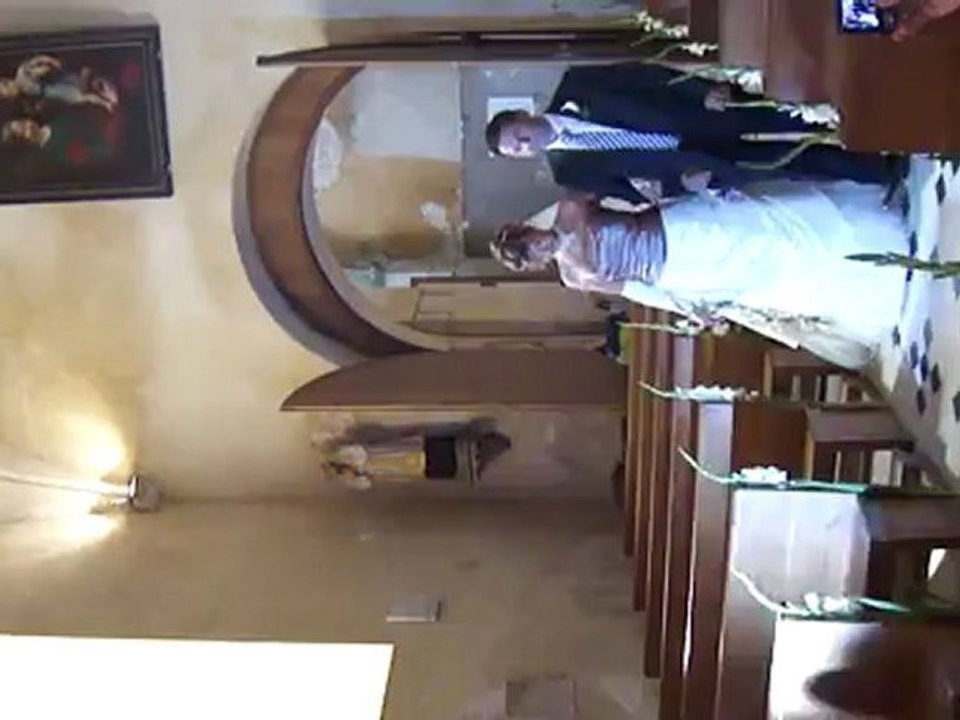 entrée église mariage 13/08/2011 émotion garantie