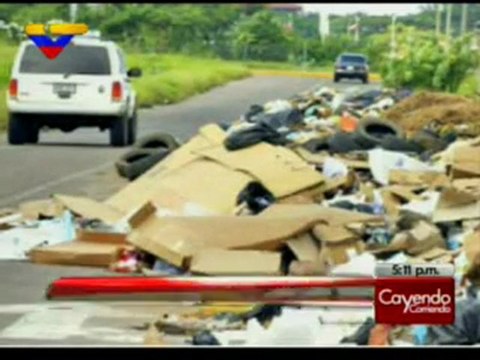 CAYENDO Y CORRIENDO DEL DIA JUEVES 08 SEPTIEMBRE DE 2011 01_02