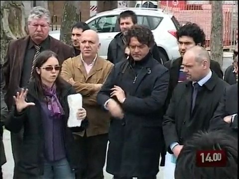 TG 24.04.10 Una raccolta firme per l'acqua pubblica