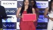 Hot Kareena Kapoor With Sexy Babes Holding 'Sony Vaio' Lappies