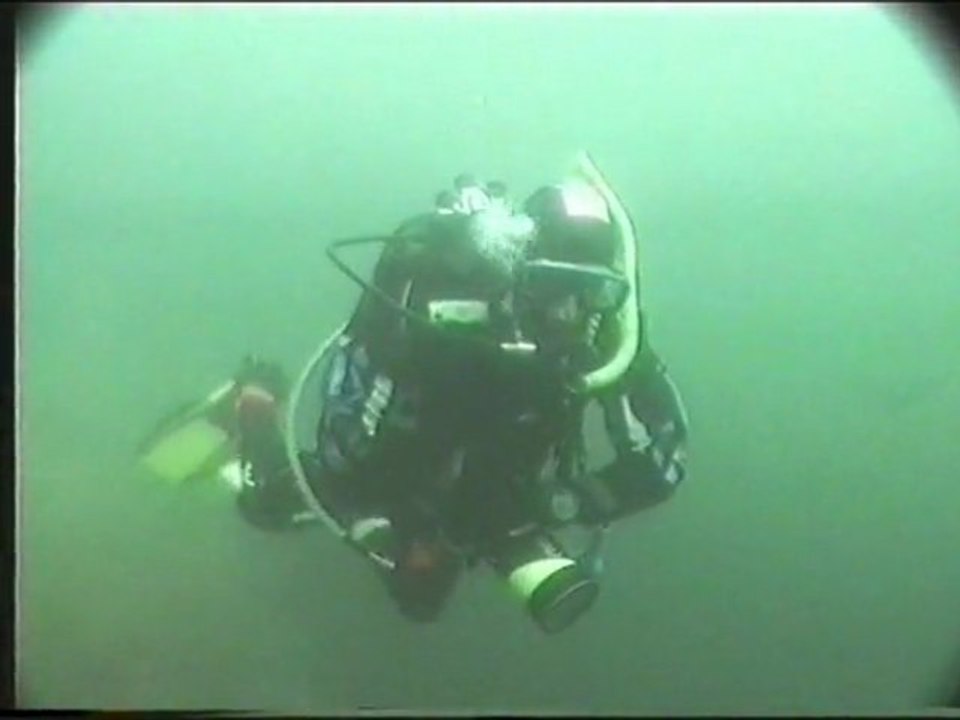 Incontri particolari sott'acqua video di Clarari Luciano