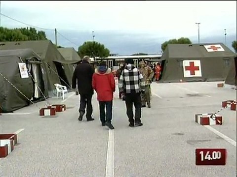 TG 19.12.09 Bari, un campo di prima accoglienza per i senza fissa dimora