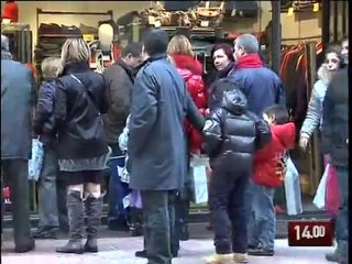 Download Video: TG 07.01.10 Befana coi saldi, grandi affari