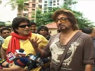 MAHURAT OF FILM DAL ME KUCH KALA HAI - 03.mp4