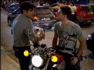 Fina Estampa 23/08/11   Antenor devolve a moto para Rafael