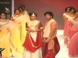 Hot Babes Showing Their Latkas & Jhatas At IIJW 2011