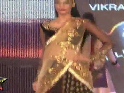 Beautiful Babes Showcase indian Traditional Sarees At Blender Pride Fashion Show