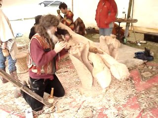 MOV09037 Symposium de sculpture de Montbrun-bocage atelier collectif encadré par Olivier Ledoux