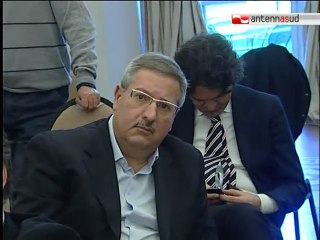 TG 22.11.10 Vendola alla maggioranza: "Massimo impegno per la Puglia"