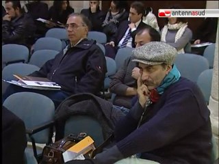 TG 03.12.10 Il 2011 alla Vallisa di Bari con la compagnia "Solfato"