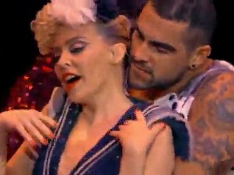 Kylie Minogue - Copacabana live - DVD 2008 - Kylie X Tour London