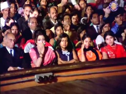 Tere Mere Milan - Amitabh Bachchan Jaya Bhaduri