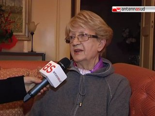 TG 10.01.11 La mamma di Emiliano: "I cittadini sentono la sua vicinanza"