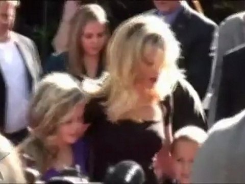 Reese Witherspoon gets HIT BY A CAR and JASON BIGGS JOKES ABOUT IT