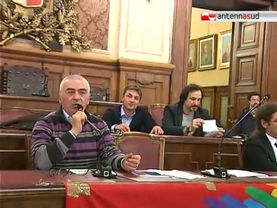 TG 14.01.11 Internalizzazioni, serve unità fra lavoratori e Regione Puglia