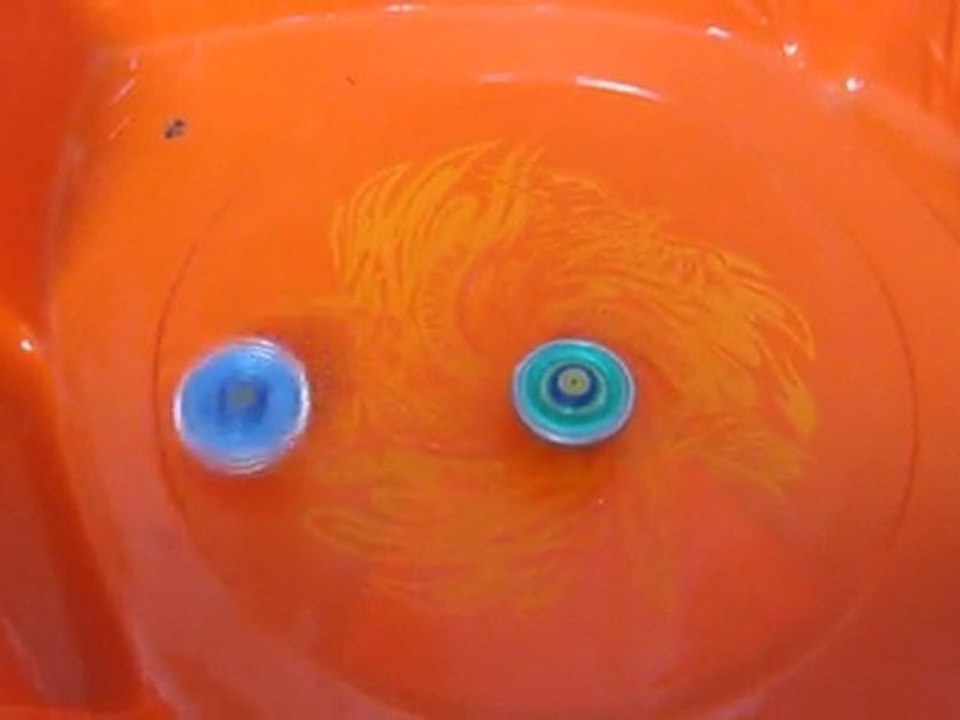 Cyber pegasus vs ray striker