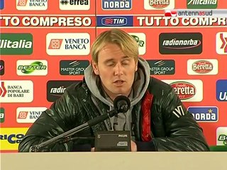 TG 25.02.11 Gillet: "Bari, io non mollo"