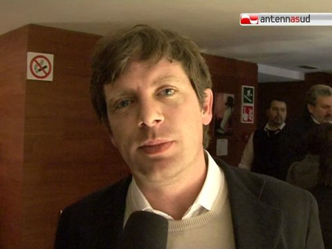 TG 01.04.11 Emiliano-Civati, coppia d'attacco del Pd tra immigrazione e politica