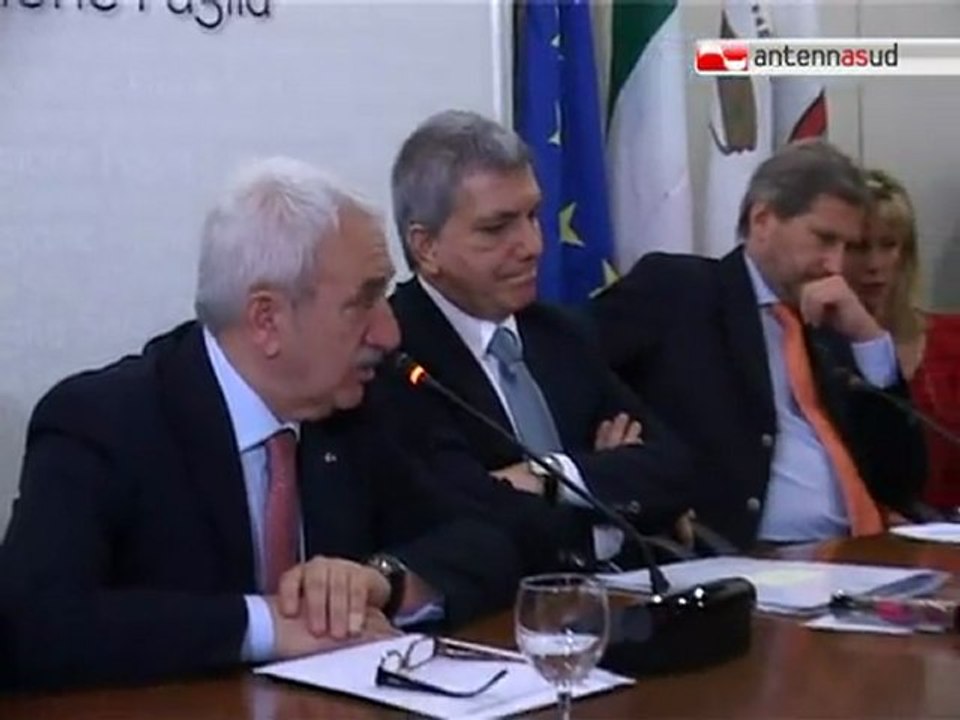 TG 07.04.11 Fitto e Hahn, a Bari per discutere di fondi europei con Vendola