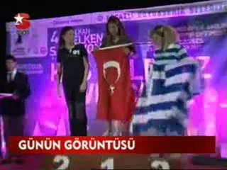 Kocaman Kulaklı Köpek