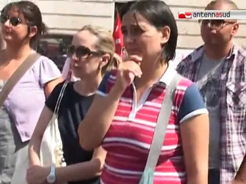 TG 28.07.11 La CGIL scende in piazza contro il licenziamento dei medici