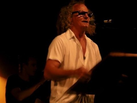 Danyèl Waro - Live Terres de Couleurs (Ariège, France 2010) 1/2