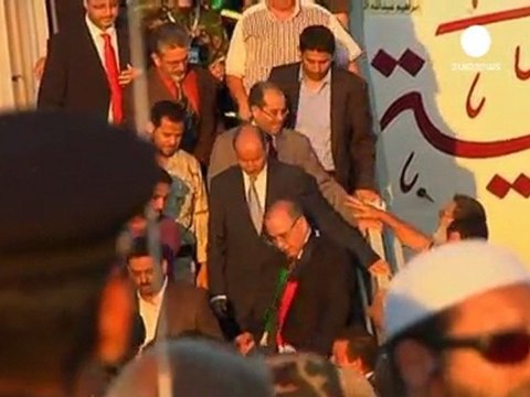 Les rebelles repoussent chaque jour l'assaut final...