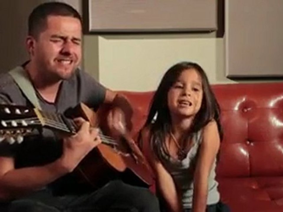 Baba ile kızın muhteşem düeti