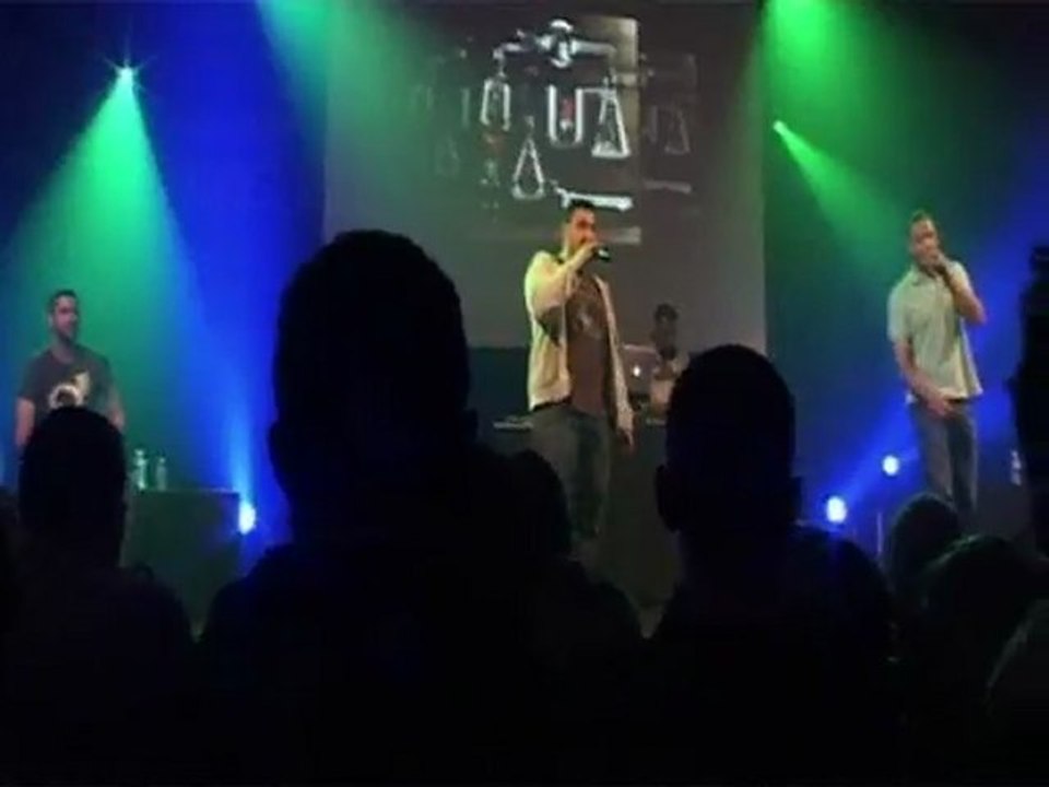 7 Pensees "Rue st nicolas" en live