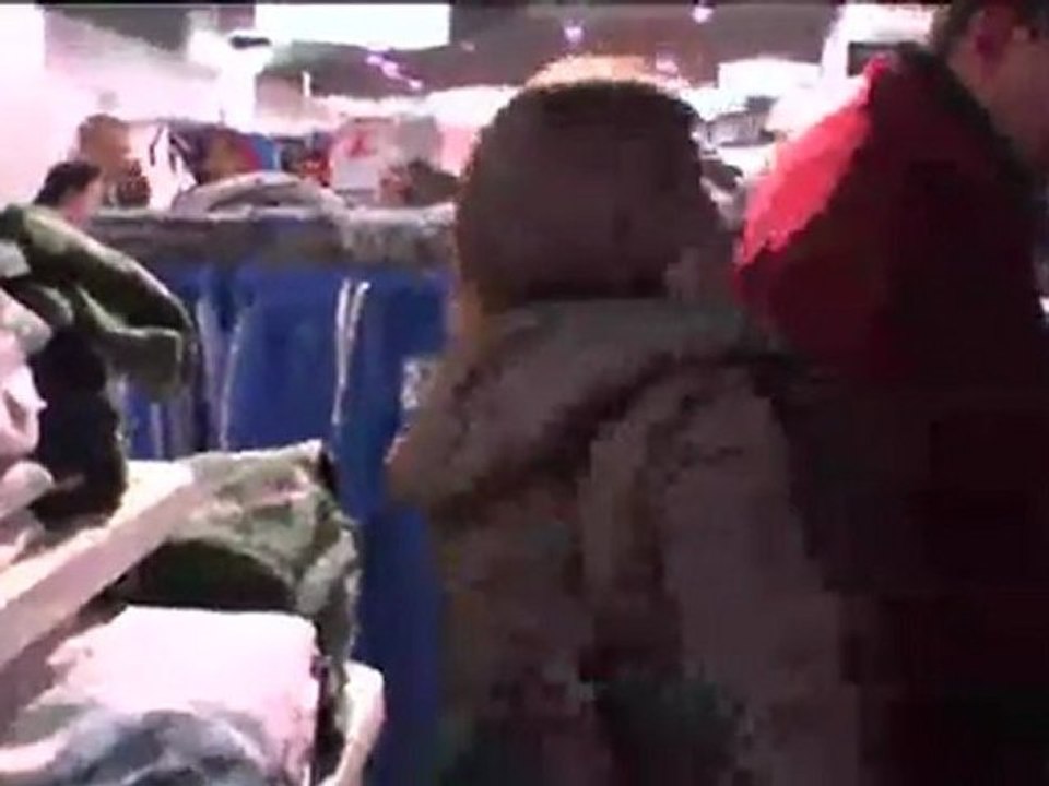 B Girl On Show by Lara Kennedy