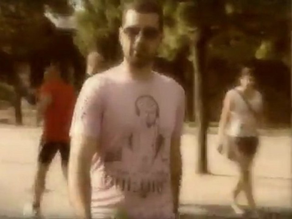 VerginEyes feat. Güray - Ellerimde Cicekler